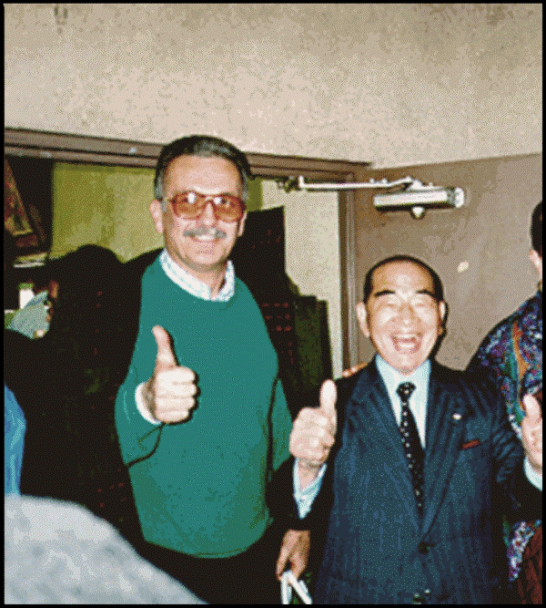 01 Roberto con il maestro Tokujiro Tokyo febbraio 1990